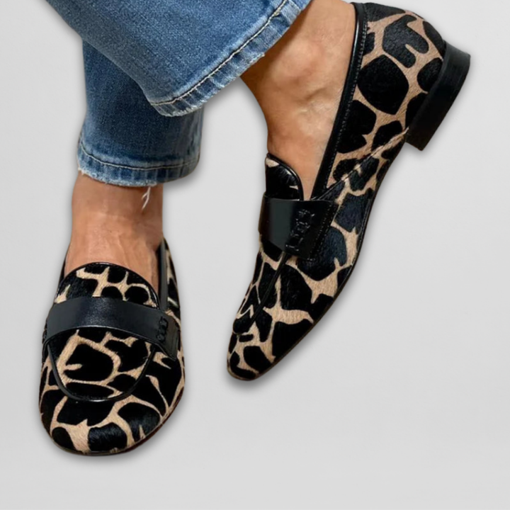Nora | Loafer with Animal Print